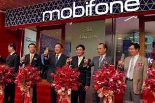 MobiFone “tấn công” thị trường bán lẻ