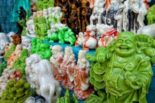 Đà Nẵng hỗ trợ vốn và mặt bằng cho doanh nghiệp sản xuất hàng lưu niệm