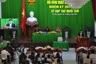 Cử tri Cần Thơ bức xúc tình trạng ngập lụt, kẹt xe