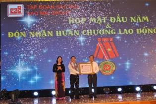 Tập đoàn Sao Mai đón nhận Huân chương Lao động hạng Ba