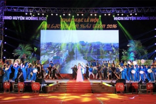 Thanh Hóa: Khai hội du lịch sinh thái biển Hải Tiến 2016