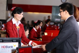HDBank cho vay VND với lãi suất USD