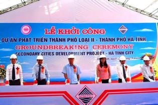 Hà Tĩnh: Khởi công dự án phát triển Thành phố loại II