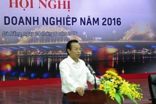 Bí thư Thành ủy Đà Nẵng mời nước, lắng nghe doanh nghiệp thường xuyên