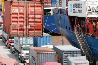 Nhập siêu từ Trung Quốc đã giảm