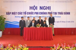 Thái Bình gặp mặt các tổ chức phi chính phủ