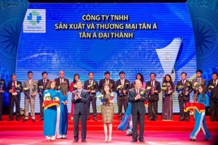 Tân Á Đại Thành "bội thu" giải thưởng