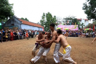 Hà Nội: Lễ hội vật cầu truyền thống đình Thúy Lĩnh