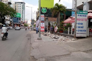 Nóng chuyện “giành lại vỉa hè” ở TP.HCM