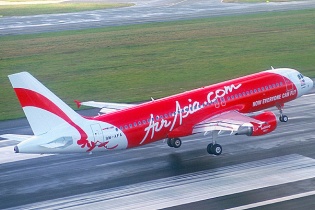 Concur và AirAsia “bắt tay” giảm chi phí vận chuyển cho doanh nghiệp