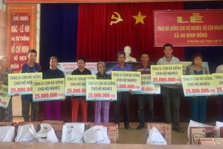 Novaland tặng 2,8  tỷ đồng cho 112 gia đình khó khăn tại Long An