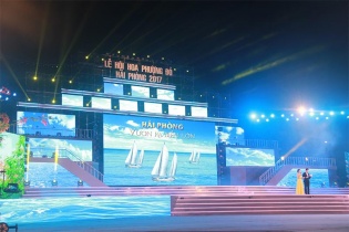 Rực rỡ sắc màu Lễ hội Hoa phượng đỏ - Hải Phòng 2017