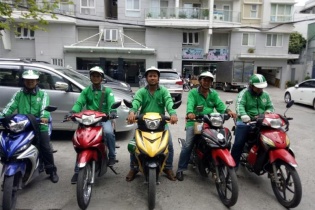 Đừng lo, giờ đây đi "xe ôm" bạn cũng được bảo hiểm!