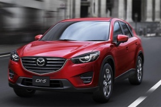 Mazda CX-5 - đối thủ của Nissan X-Trail, Honda CR-V giảm giá "sốc"