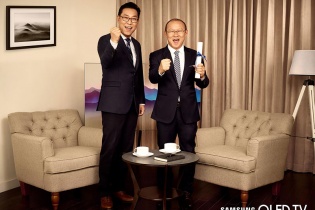 HLV Park Hang Seo trở thành đại sứ thương hiệu Samsung tại Việt Nam