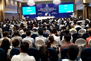 Lãnh đạo Vinamilk phủ nhận ý kiến đang "ngủ quên trong chiến thắng"