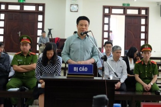 Tòa xem xét đơn kháng cáo của các bị cáo là giám đốc chi nhánh/phòng giao dịch của Oceanbank