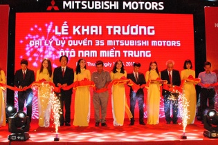 Khai trương Showroom Mitsubishi lớn nhất Việt Nam