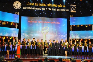 Sáng Ban Mai đạt Giải thưởng Chất lượng Quốc gia năm 2017