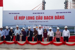 Hợp long, thông xe kỹ thuật cầu Bạch Đằng