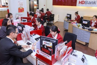 Moody’s nâng bậc xếp hạng tín nhiệm đối tác của HDBank lên B1