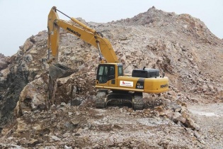 Nhà máy Xi măng Long Sơn khai thác nguyên liệu có đúng quy trình?