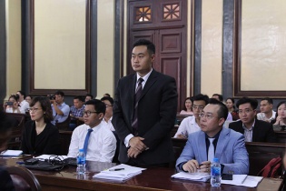 Xét xử sơ thẩm vụ Vinasun kiện Grab: Grab tiếp tục đề nghị hoãn phiên tòa