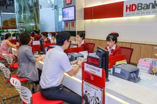 Moodys nâng bậc xếp hạng tín nhiệm của HDBank lên B1