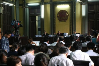 Vụ kiện Vinasun - Grab: Thay vì đối đầu nên bắt tay đối thoại