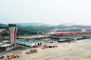 Vietnam Airlines chính thức bán vé máy bay tuyến TP Hồ Chí Minh - Quảng Ninh