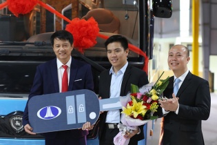 Thành viên của BRG bàn giao xe HAECO Limousine  thứ 150