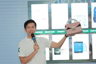 Mua hàng hiệu Mỹ giá rẻ với US Express