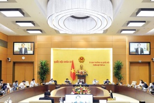 Ba tỉnh Bình Định, Phú Yên và Thanh Hóa được thành lập ba thị xã 