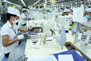 10 tháng, xuất khẩu tiếp tục tăng trưởng, bất chấp Covid-19