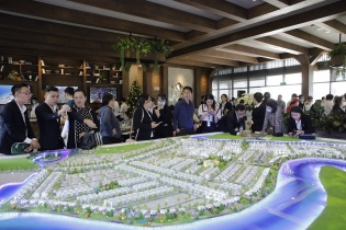 Khan hiếm bất động sản đảo đô thị