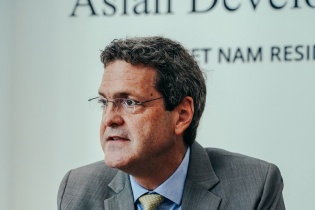 ADB luôn sát cánh bên Chính phủ và nhân dân Việt Nam