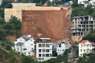 Triệu tập doanh nghiệp có liên quan vụ sập đổ công trình kinh hoàng ở Đà Lạt