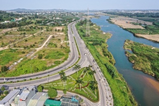 Quảng Ngãi đôn đốc tiến độ Dự án đường Hoàng Sa - Dốc Sỏi