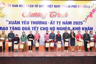 Đà Nẵng trao hơn 20.000 phần quà cho hộ nghèo, cận nghèo đón Tết
