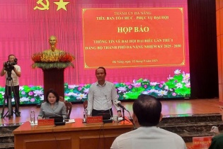 Đà Nẵng không nhận hoa chúc mừng tại Đại hội Đại biểu lần thứ nhất