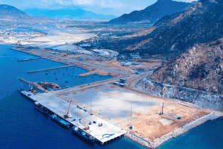 Đề xuất đầu tư Trung tâm điện LNG Cà Ná công suất 1.500 MW