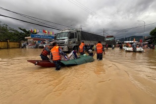 Hỗ trợ khẩn cấp 1.100 tỷ đồng cho 4 địa phương khắc phục thiệt hại do mưa lũ