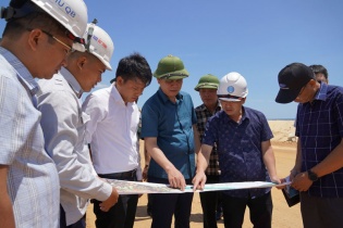 Chủ tịch Quảng Bình kiểm tra, đốc thúc tiến độ các dự án trọng điểm