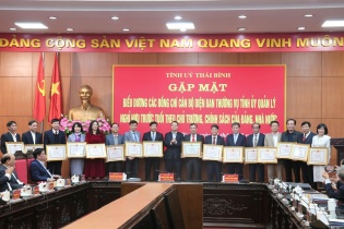 Thái Bình: 17 cán bộ thuộc diện Ban Thường vụ Tỉnh ủy quản lý nghỉ hưu trước tuổi