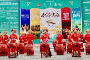 Khai mạc Festival “Nón lá - Việt Nam 2025”:  Gắn kết văn hóa truyền thống với phát triển du lịch