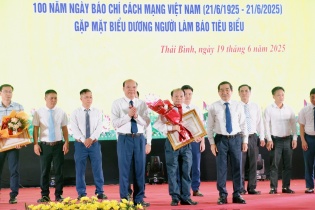 Thái Bình biểu dương người làm báo tiêu biểu nhân 100 năm ngày Báo chí Cách mạng Việt Nam