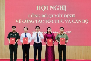 Ninh Bình: Kiện toàn tổ chức, bổ nhiệm cán bộ sau sáp nhập