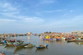 Ninh Bình cấm tàu thuyền ra khơi, khẩn trương ứng phó bão số 5 (Kajiki)