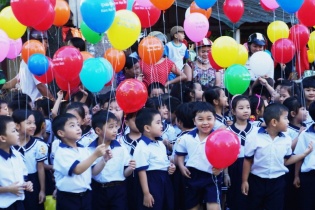 Hà Nội: Thu học phí năm học 2023 - 2024 theo mức sàn, cao nhất 300.000 đồng/tháng