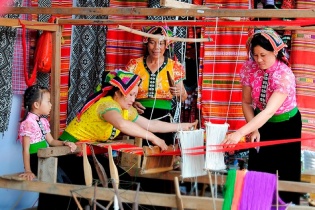 Hỗ trợ khởi nghiệp cho đồng bào dân tộc thiểu số và miền núi